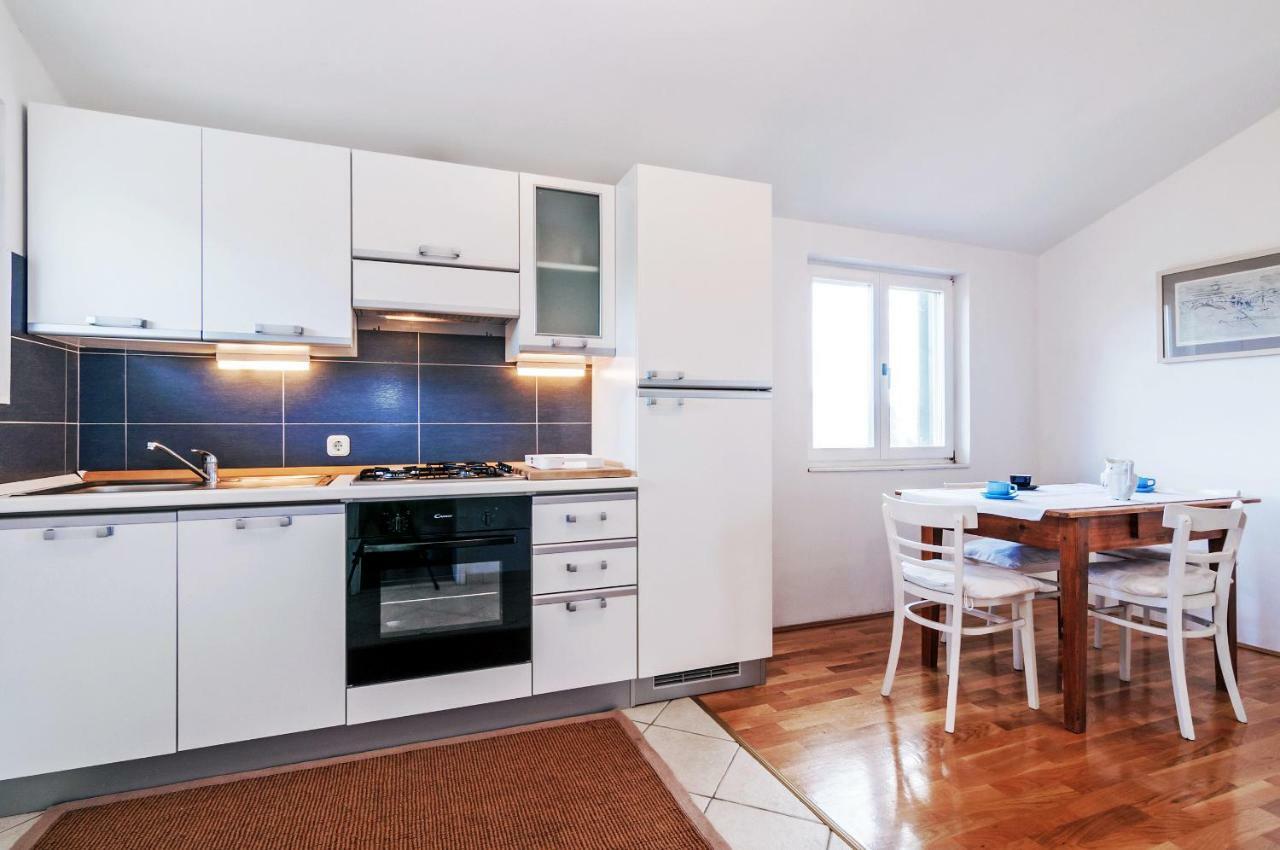 Apartmani Labud Sukošan Dış mekan fotoğraf
