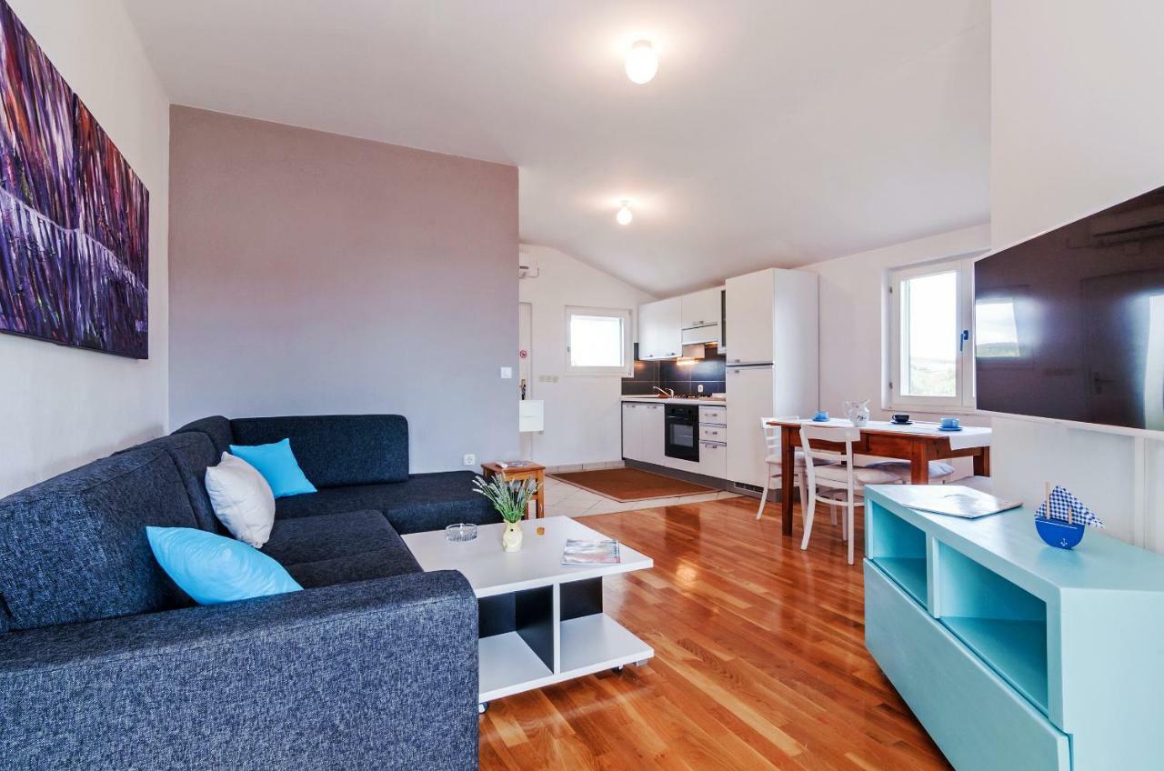 Apartmani Labud Sukošan Dış mekan fotoğraf