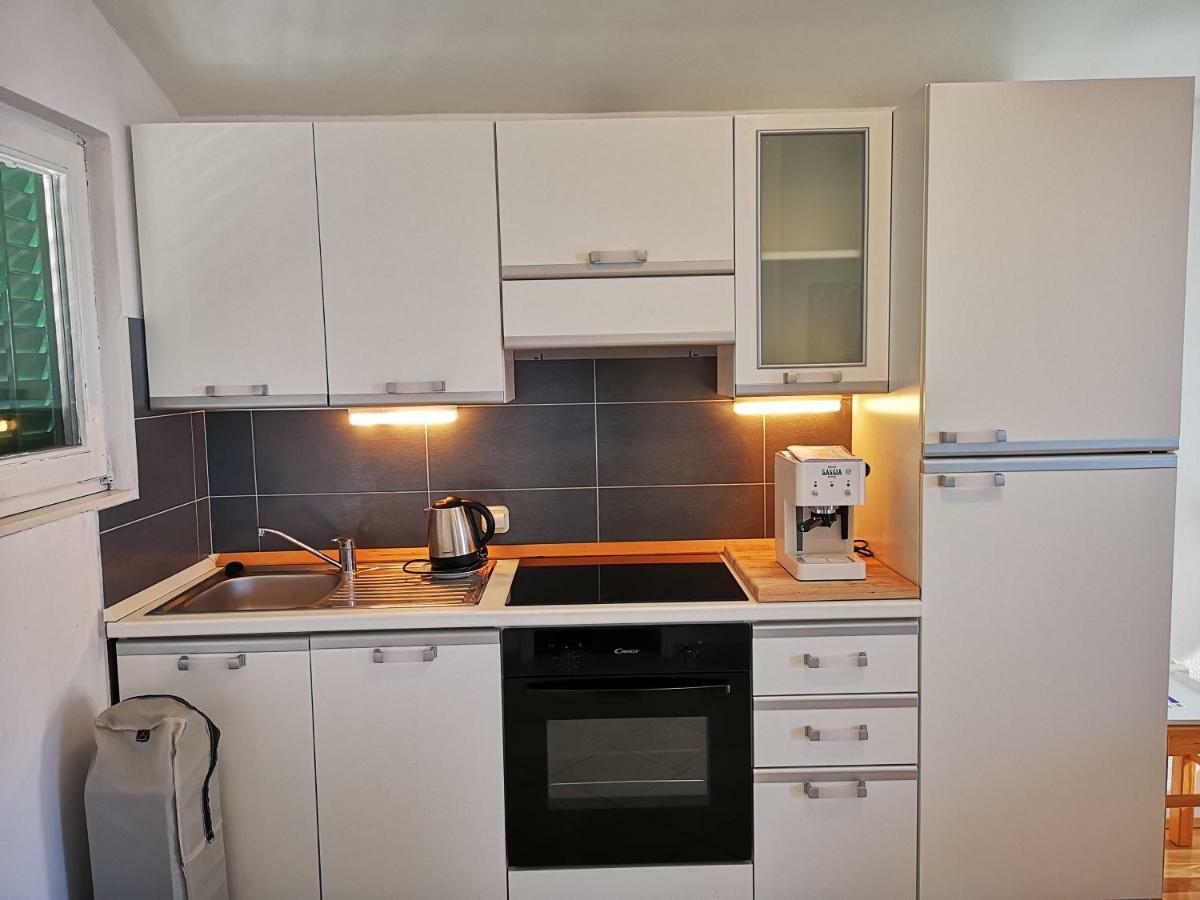 Apartmani Labud Sukošan Dış mekan fotoğraf