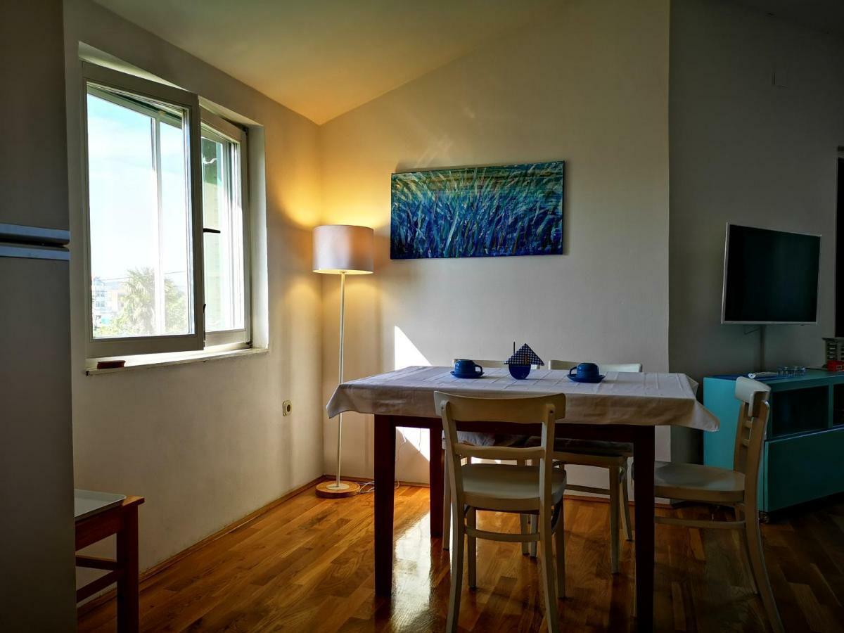 Apartmani Labud Sukošan Dış mekan fotoğraf