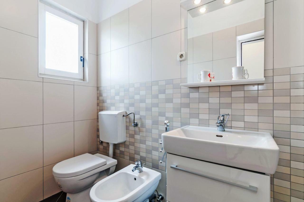 Apartmani Labud Sukošan Dış mekan fotoğraf