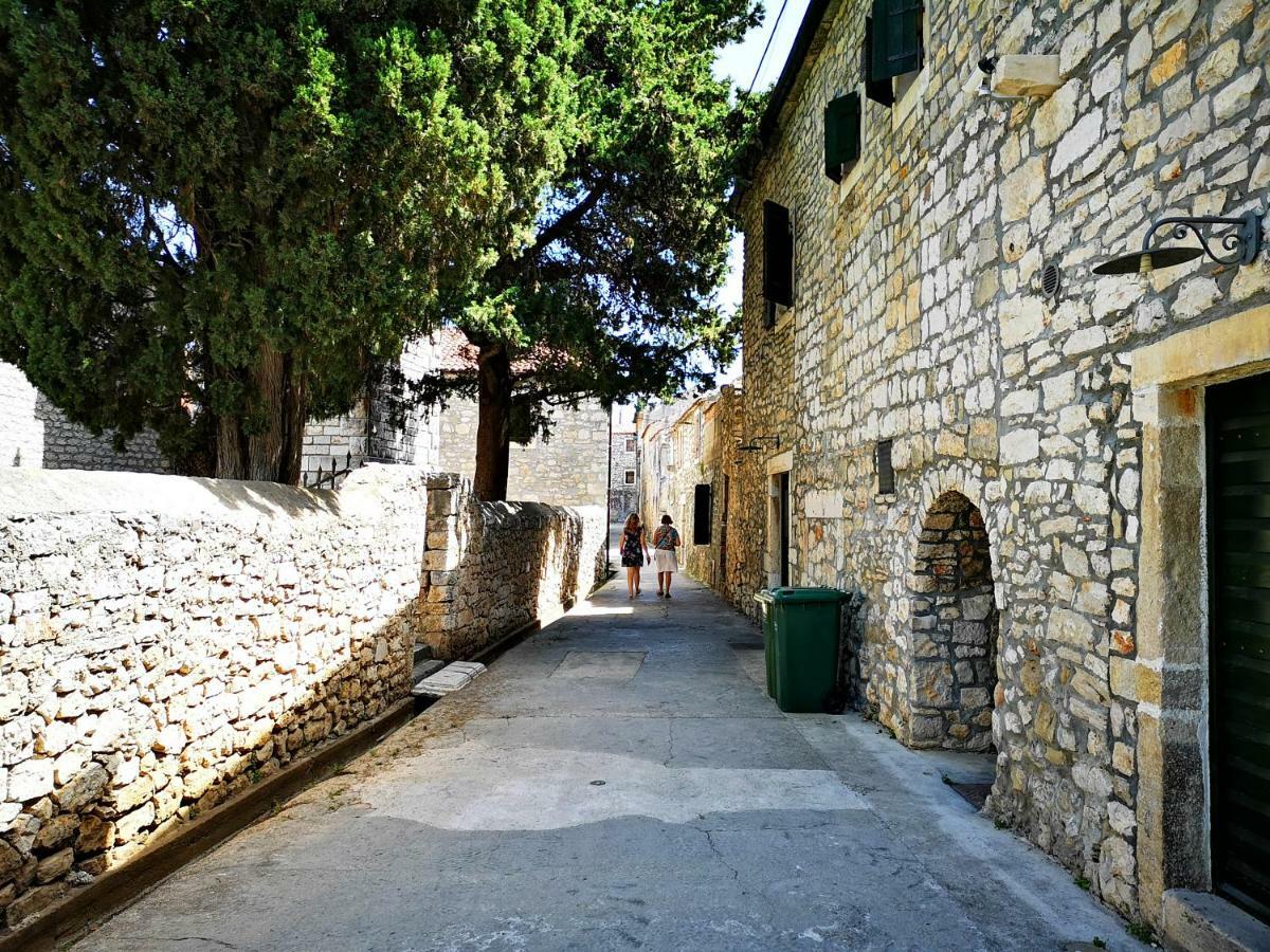 Apartmani Labud Sukošan Dış mekan fotoğraf